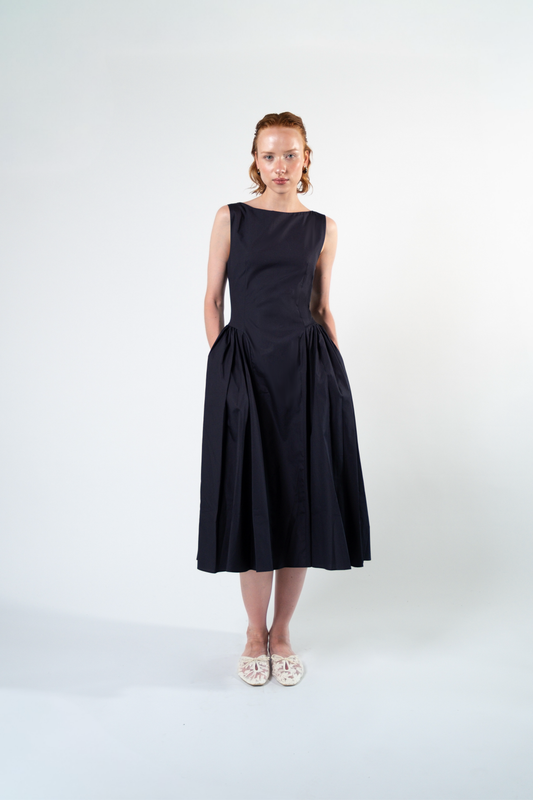Abito midi con tasche
