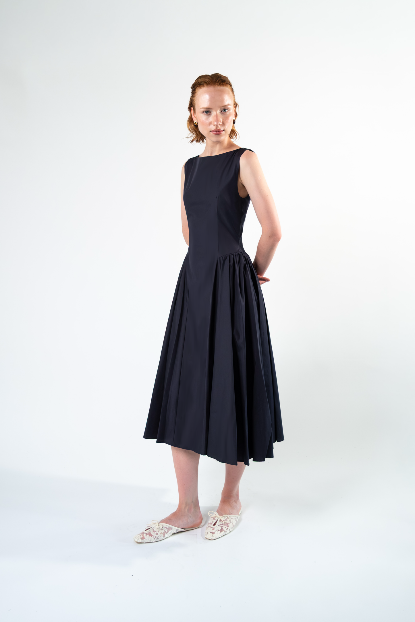 Abito midi con tasche